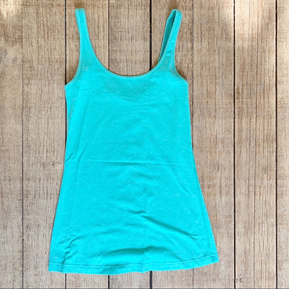 Lululemon Tank sz 6
